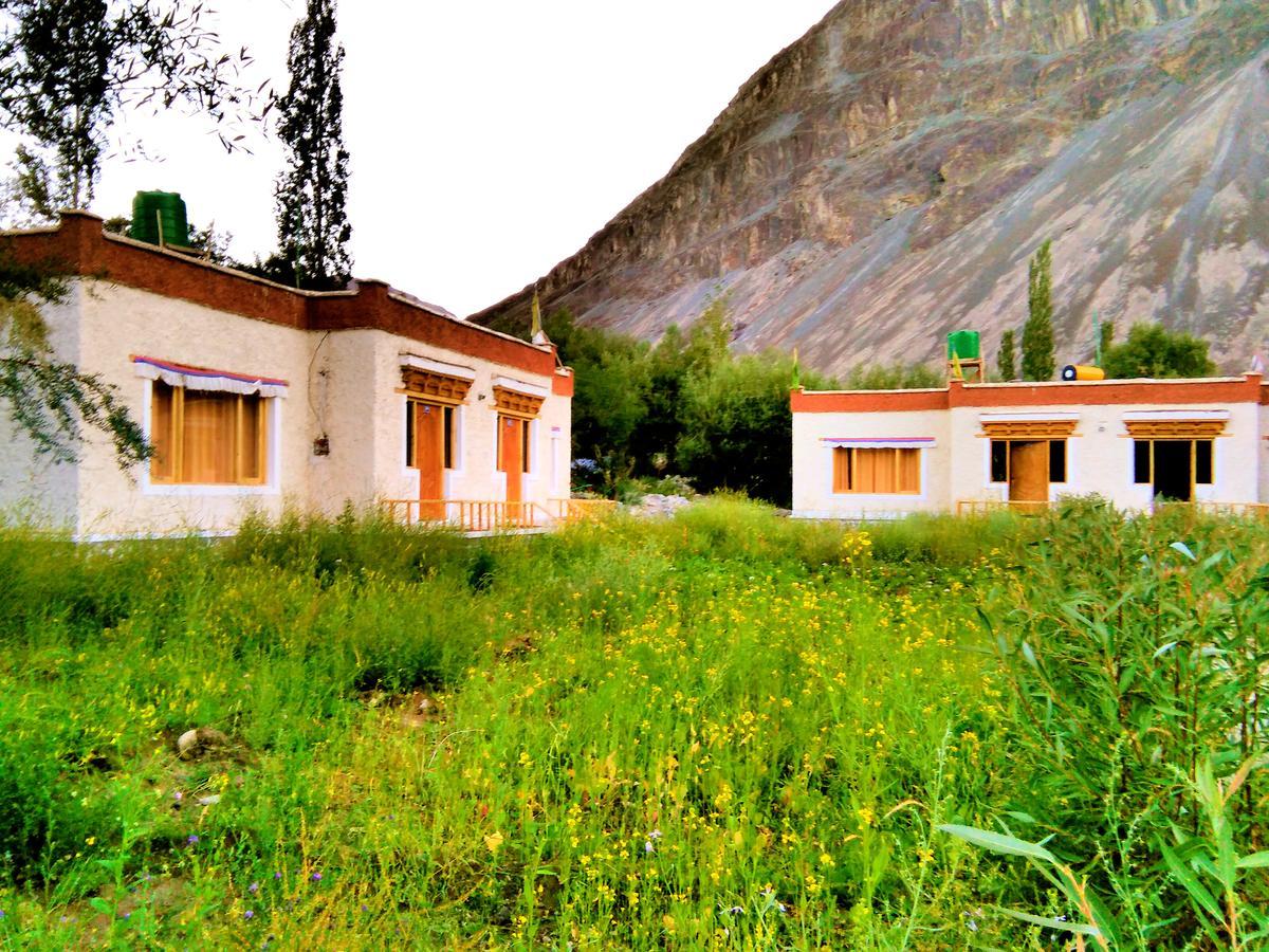 Lotus Eco Resort Hundar Exterior foto